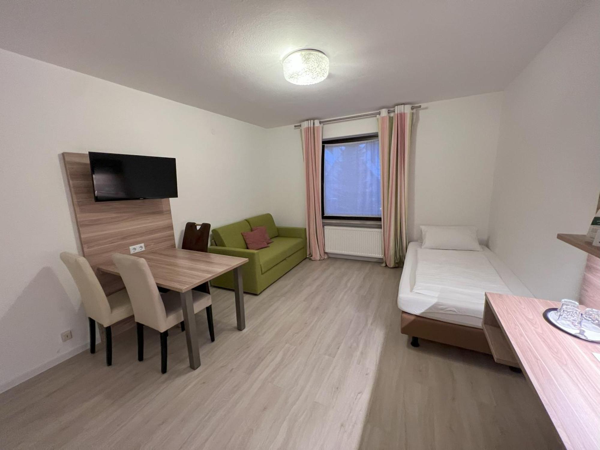 Apart Hotel Deutschmeister Bad Mergentheim Eksteriør billede