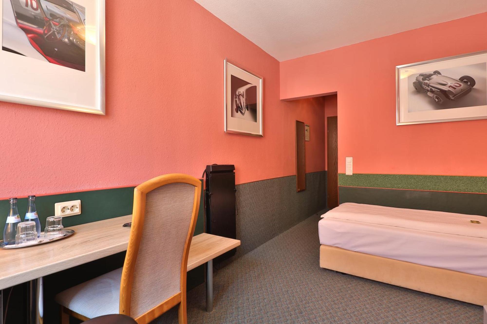 Apart Hotel Deutschmeister Bad Mergentheim Eksteriør billede